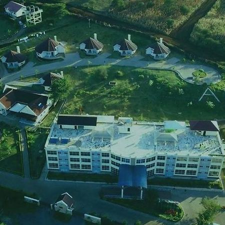 A1 Hotel And Resort Arusha Extérieur photo