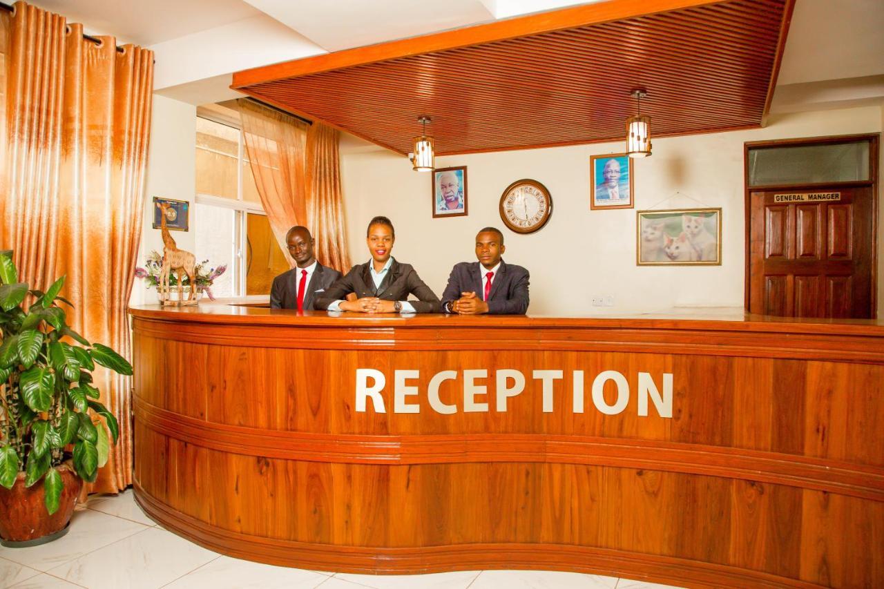 A1 Hotel And Resort Arusha Extérieur photo