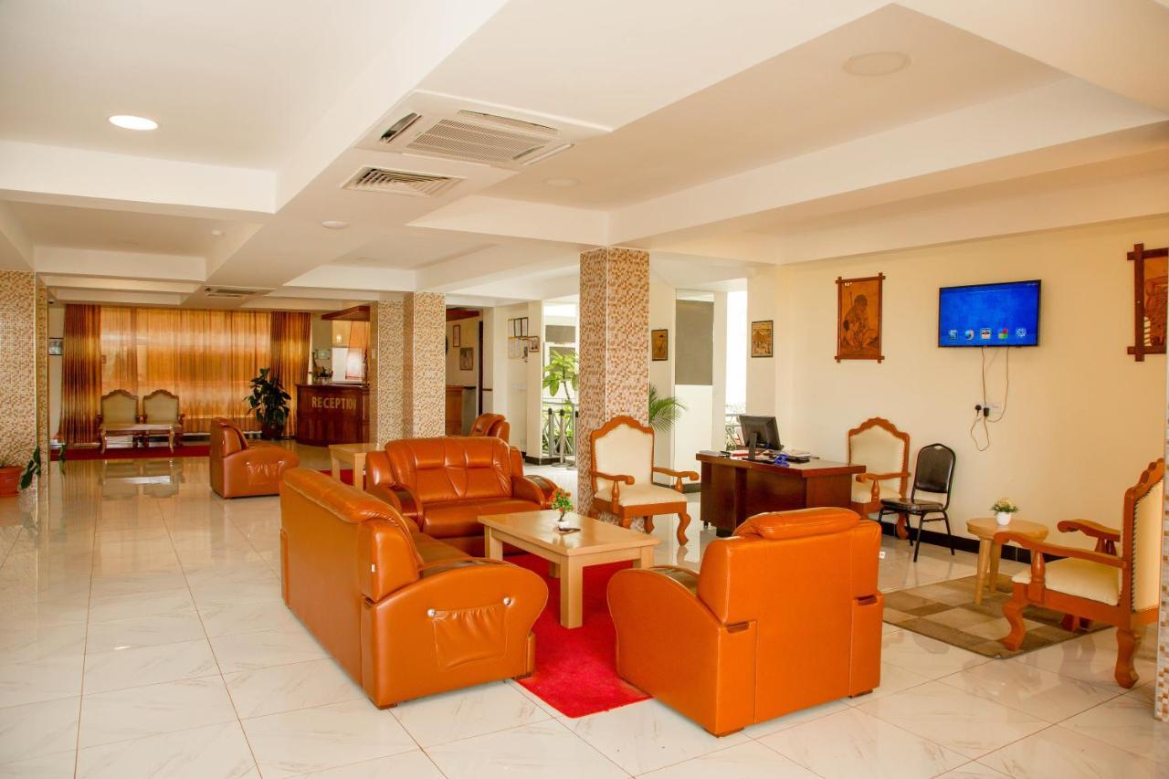 A1 Hotel And Resort Arusha Extérieur photo