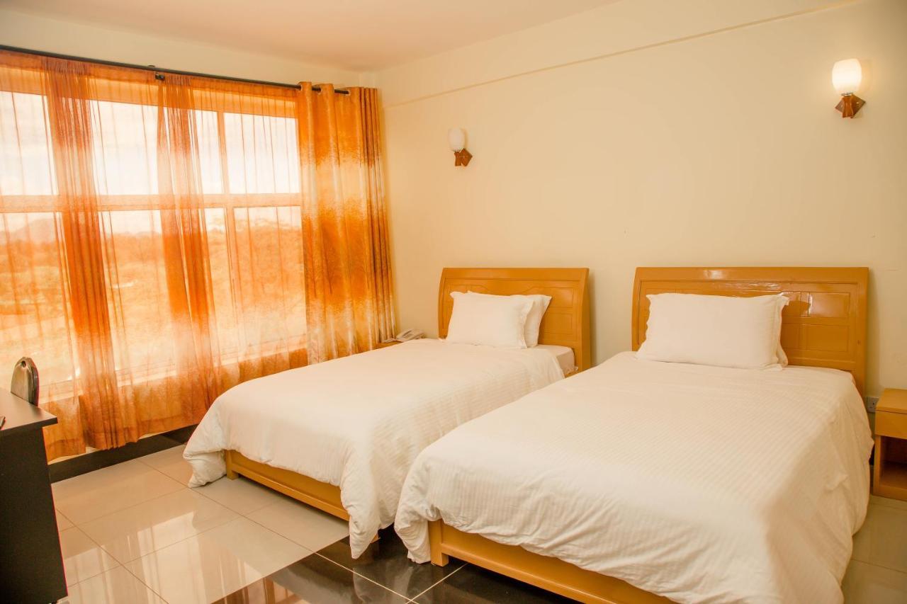 A1 Hotel And Resort Arusha Extérieur photo